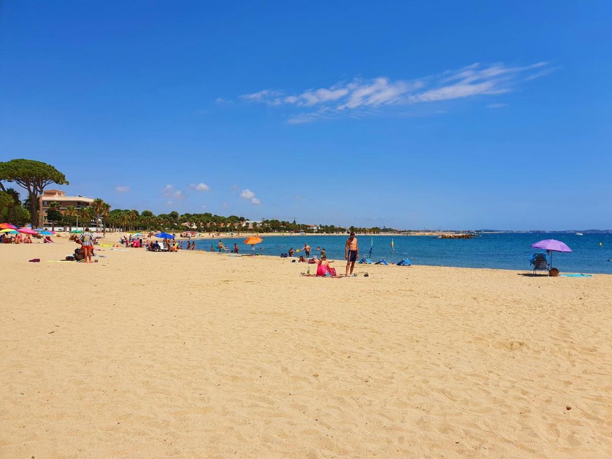 New Holiday House "Casa Mialina" With Private Pool, 300M To Beach Cambrils Exterior foto